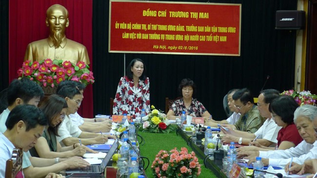 Trưởng ban Dân vận Trung ương Trương Thị Mai làm việc với Trung ương Hội Người cao tuổi Việt Nam  - ảnh 1